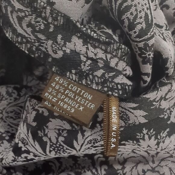 J. McLaughlin Pants Womens 6 Purple and Black Printed Slim Leg - Picture 7 of 11